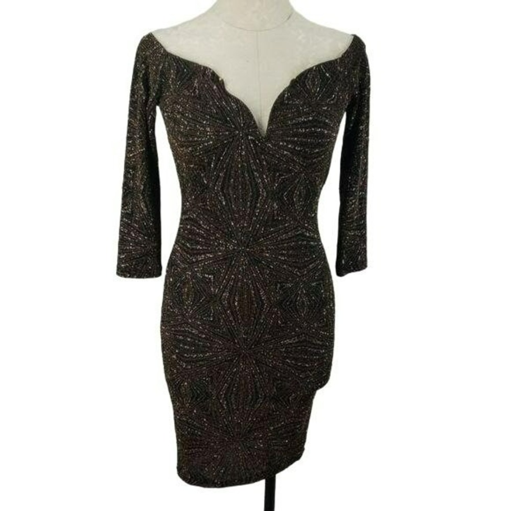 Iris Black and Gold Metallic Deep V Neck Bodycon Long Sleeve Size Medium Dress